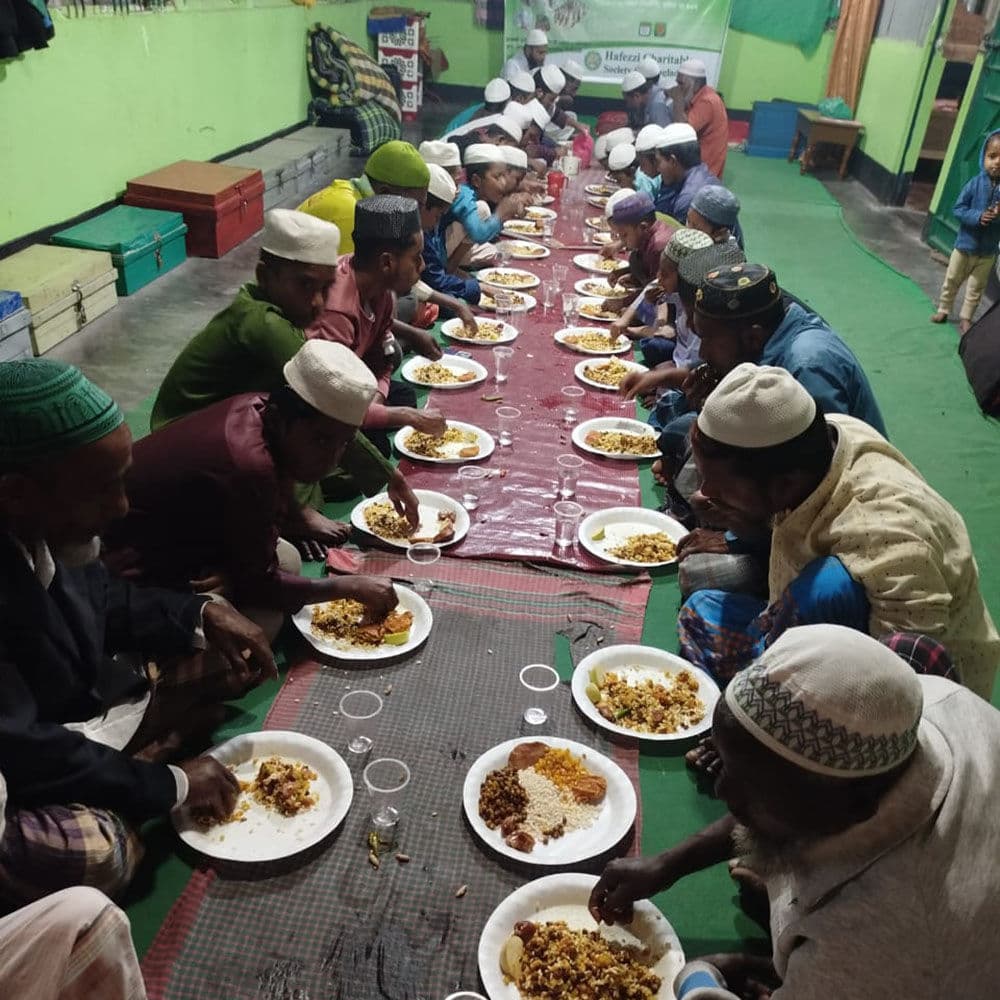 রমজানের মানবিক সহায়তা